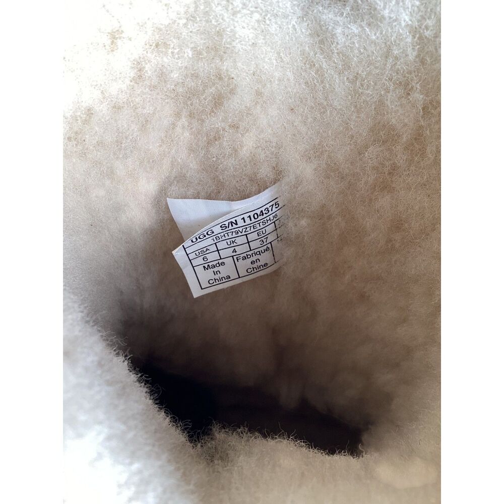 UGG Marciela II Genuine Shearling Chestnut Suede Boots Women's Winter size 6 EUC - Picture 10 of 12